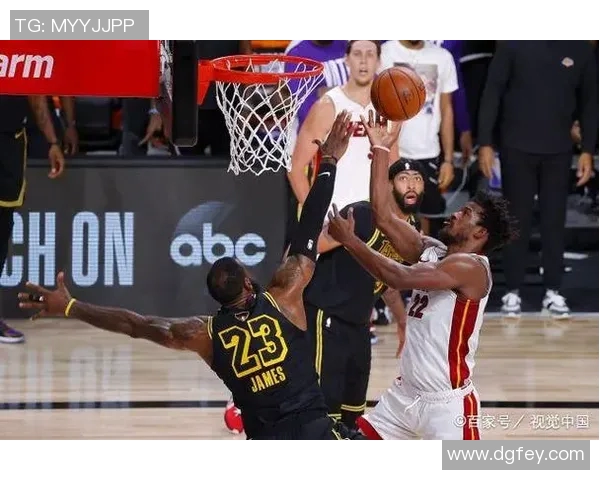 2020年NBA总决赛热火与湖人巅峰对决回顾与分析
